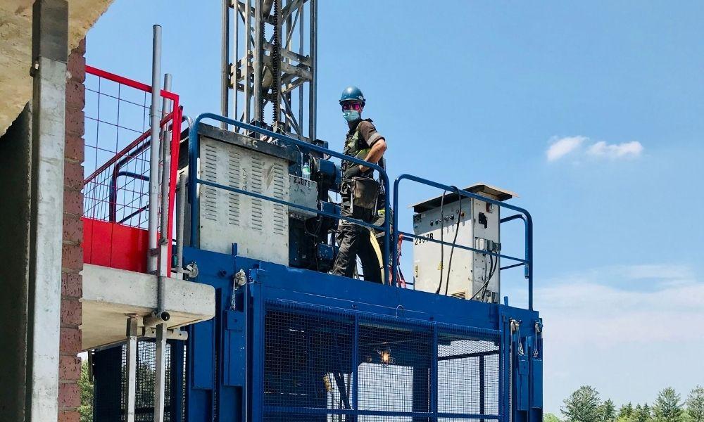 Hoist For Building Construction